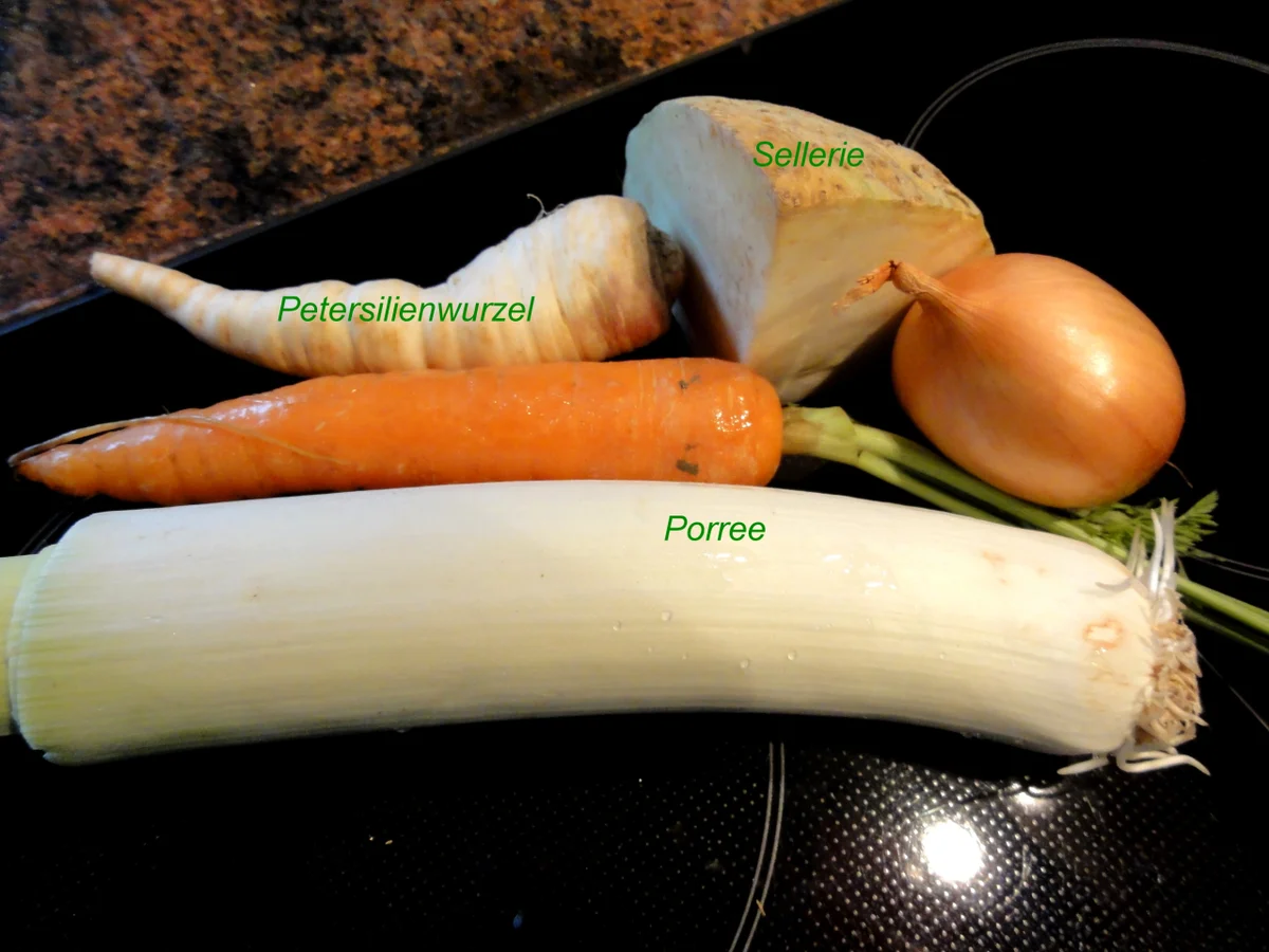 Rezept: Fleisch: KÖNIGSBERGER KLOPSE Bild Nr. 1940 Fleisch: KÖNIGSBERGER KLOPSE - Rezept - Bild Nr. 1940