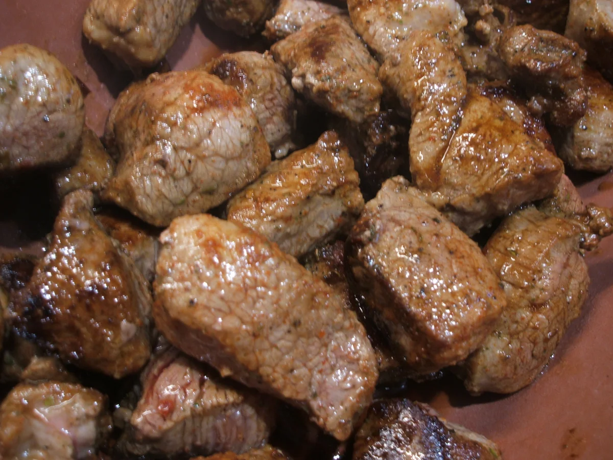 Wild: Wildschweingulasch aus dem Römertopf - Rezept - Bild Nr. 1962