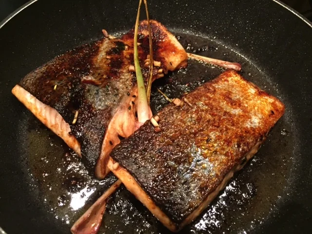 Rezept: Lachsfilet asiatisch mit Wokgemüse und Wildreis Bild Nr. 6 Lachsfilet asiatisch mit Wokgemüse und Wildreis - Rezept - Bild Nr. 6