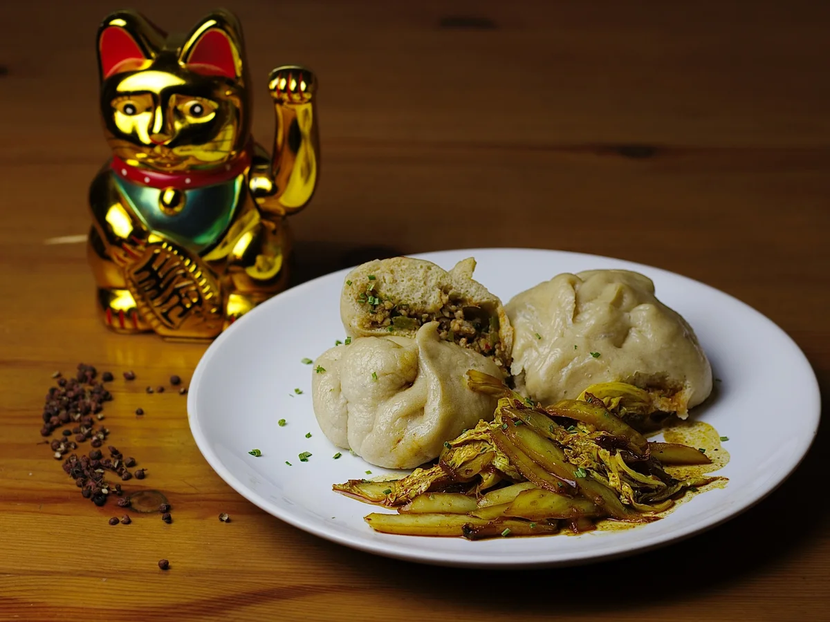 Baozi gefüllt mit Hähnchen & scharfem Chinakohl - Rezept - Bild Nr. 1986
