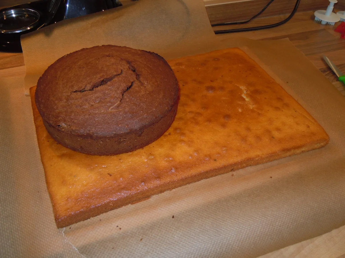 Rezept: Eiskönigin Elsa Frozen Torte Bild Nr. 1989 Eiskönigin Elsa Frozen Torte - Rezept - Bild Nr. 1989