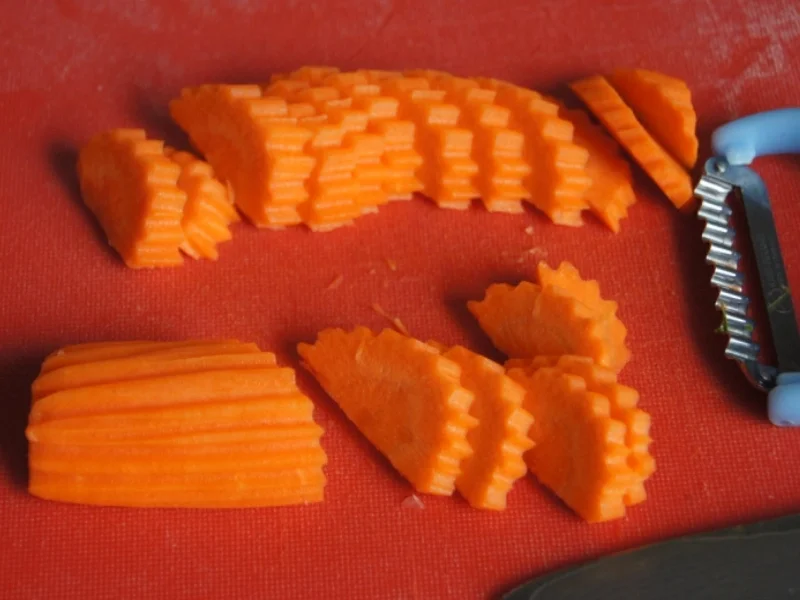 Rezept: Hähnchenbrustfiletcurry mit Gemüse und Süßkartoffelstampf Bild Nr. 2006 Hähnchenbrustfiletcurry mit Gemüse und Süßkartoffelstampf - Rezept - Bild Nr. 2006