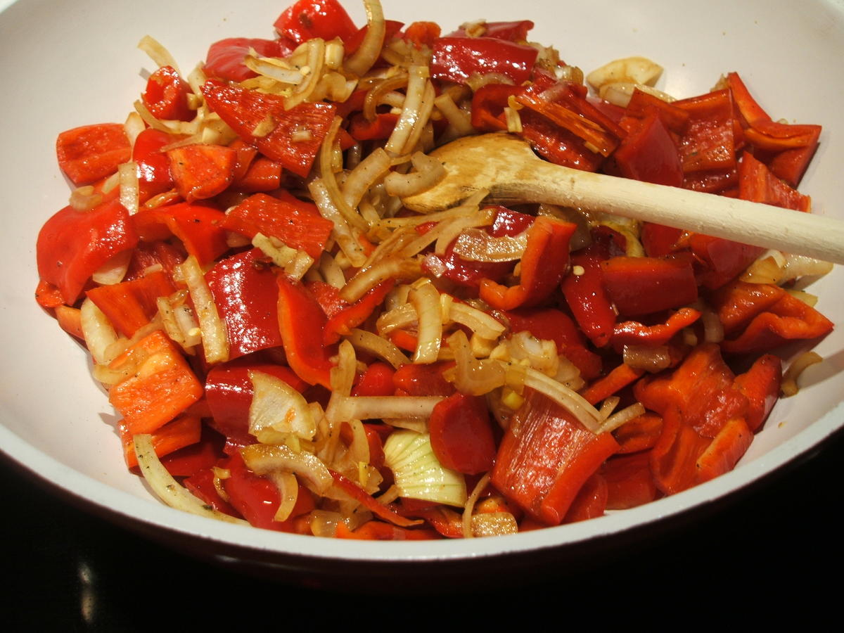 Gem Se Mariniertes Paprikagem Se Aus Dem Wok Rezept Kochbar De