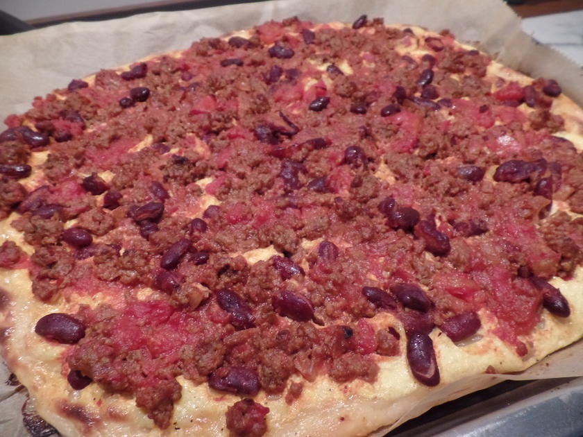 Flammkuchen mit Chili con Carne - einfach - von Sheeva1960