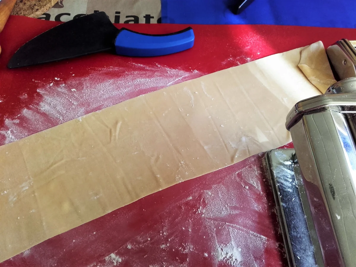 Selbstgemachter Nudelteig ... Variante Bandnudeln - Rezept - Bild Nr. 2037