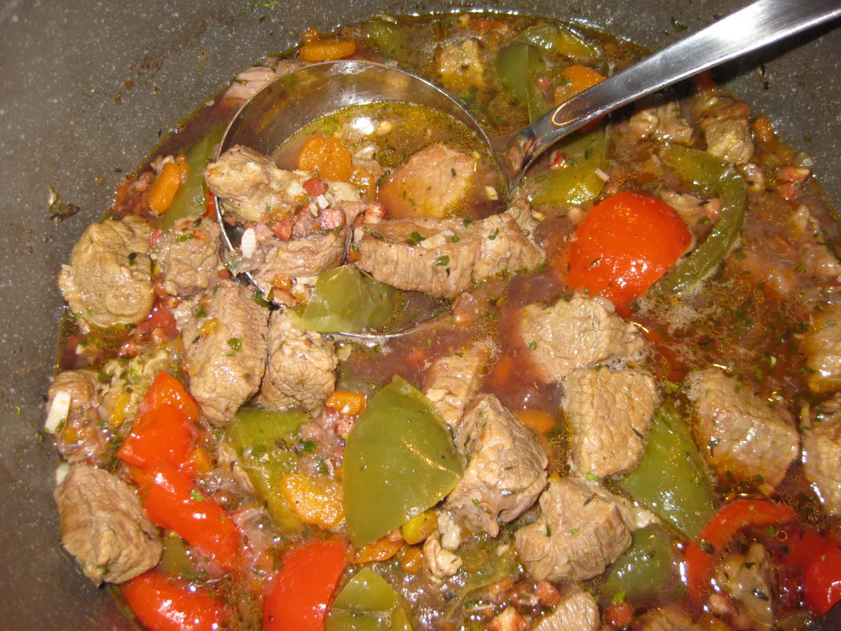 Gastwirts Rotwein Eintopf - Rezept - Bild Nr. 2033