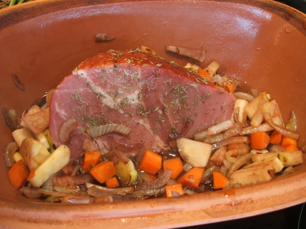 Fleisch: Römerbraten aus dem Römertopf - Rezept - kochbar.de