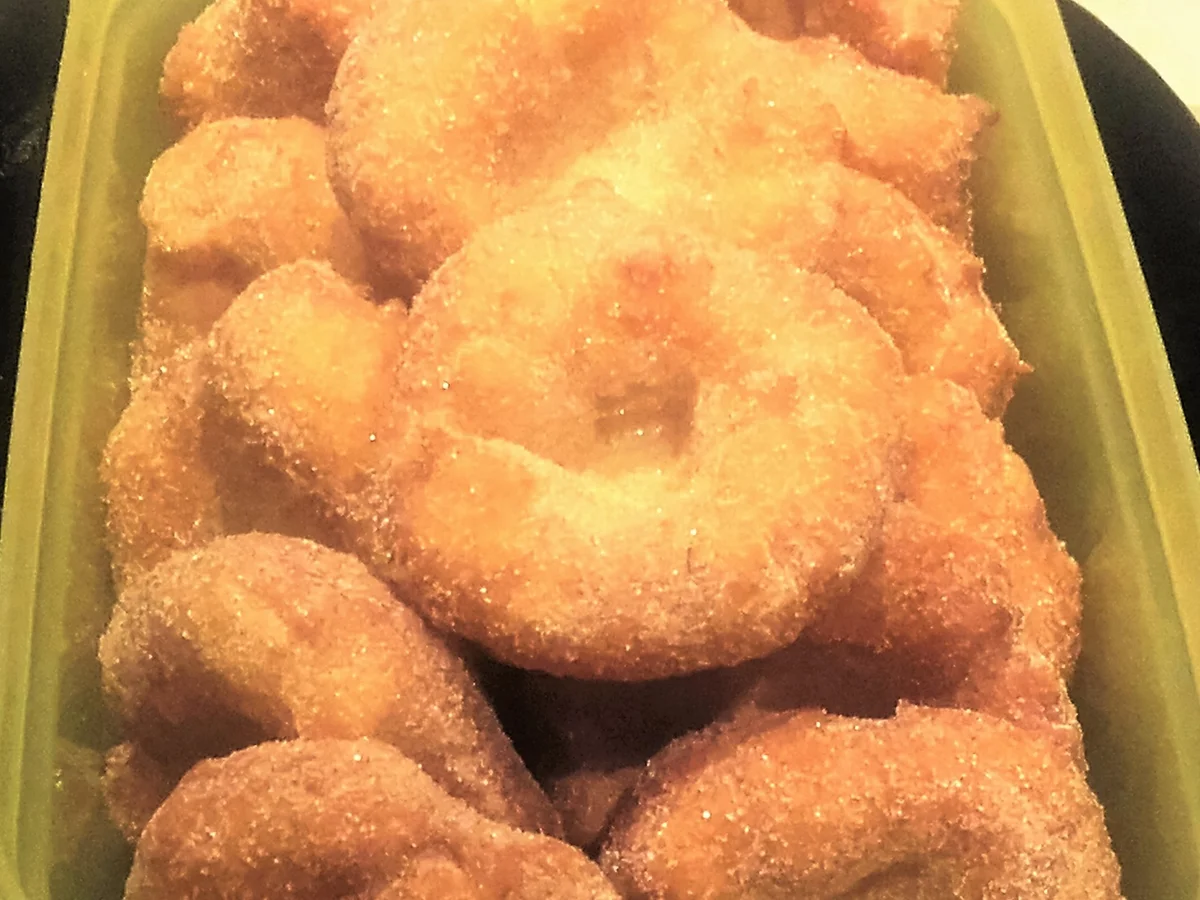 Malassadas- Traditionelles Karnevalsgebäck - Rezept - Bild Nr. 2069