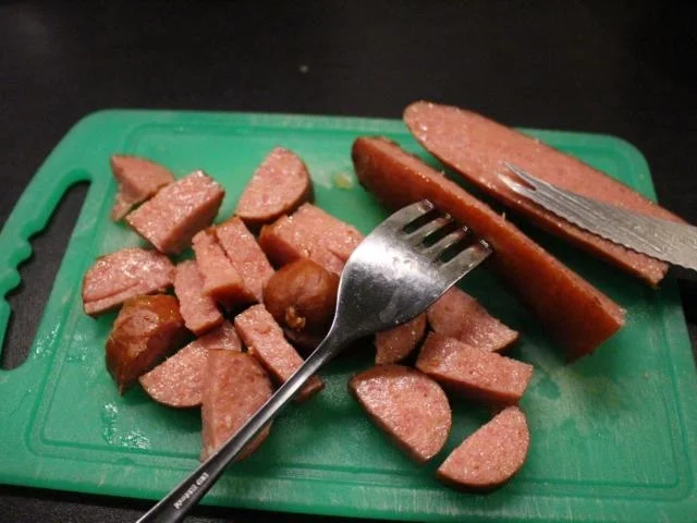 Salzbohnenkartoffelpüree mit Cabanossi und Spiegelei - Rezept - Bild Nr. 2077