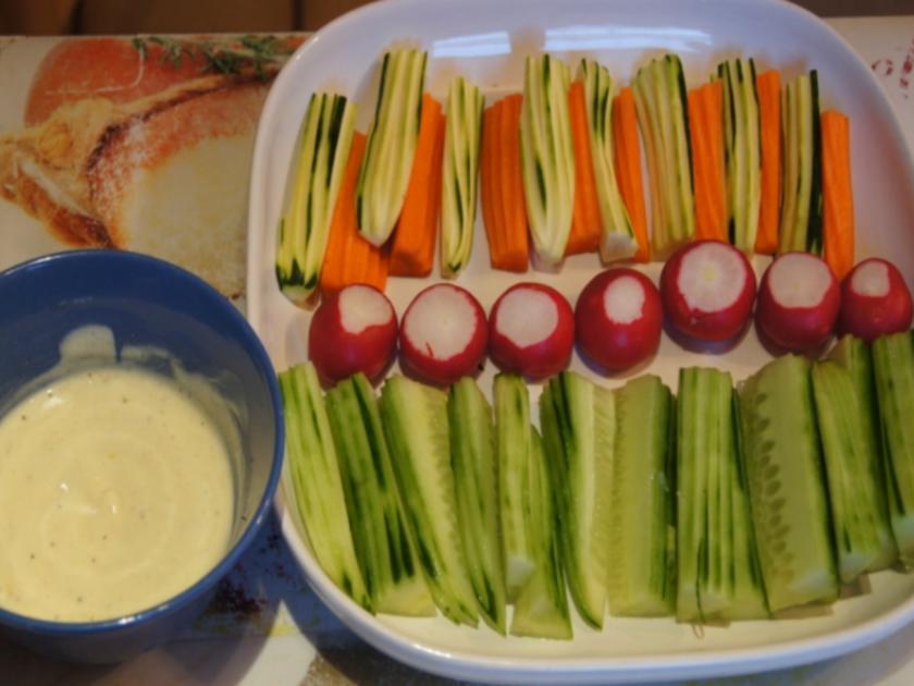 Gemüsesticks mit Dip - schnell &amp; einfach - von MausVoh