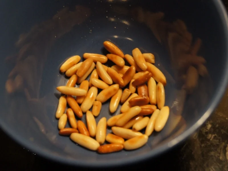 Gefüllte Paprika mit Schafskäse und Reis mit Gemüse - Rezept - Bild Nr. 2096