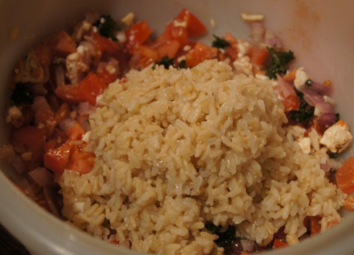 Gefüllte Paprika mit Schafskäse und Reis mit Gemüse - Rezept - Bild Nr. 2098