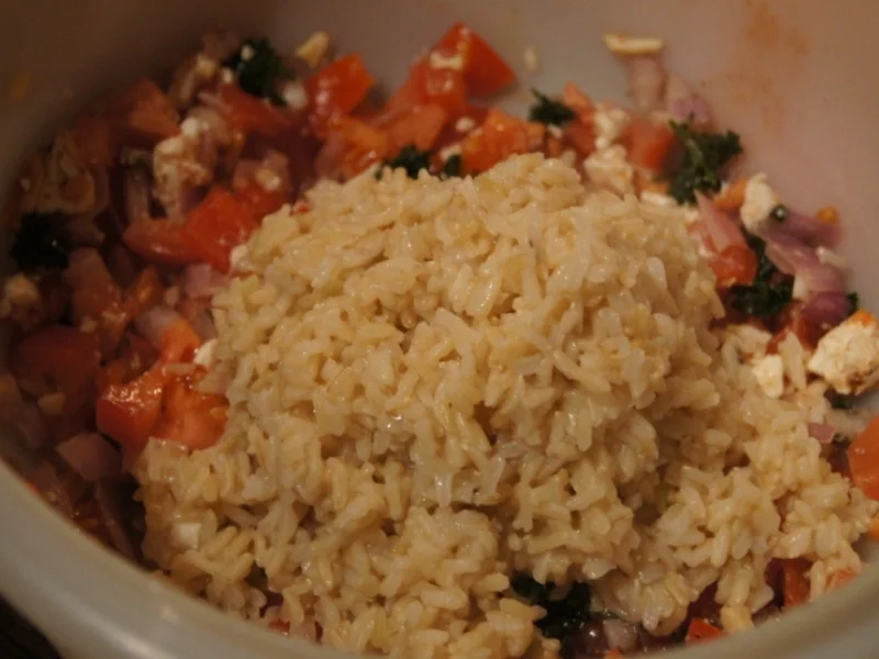 Gefüllte Paprika mit Schafskäse und Reis mit Gemüse - Rezept - Bild Nr. 2098