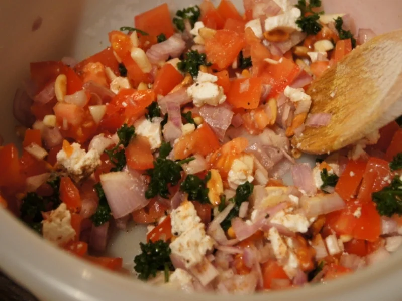 Gefüllte Paprika mit Schafskäse und Reis mit Gemüse - Rezept - Bild Nr. 2099