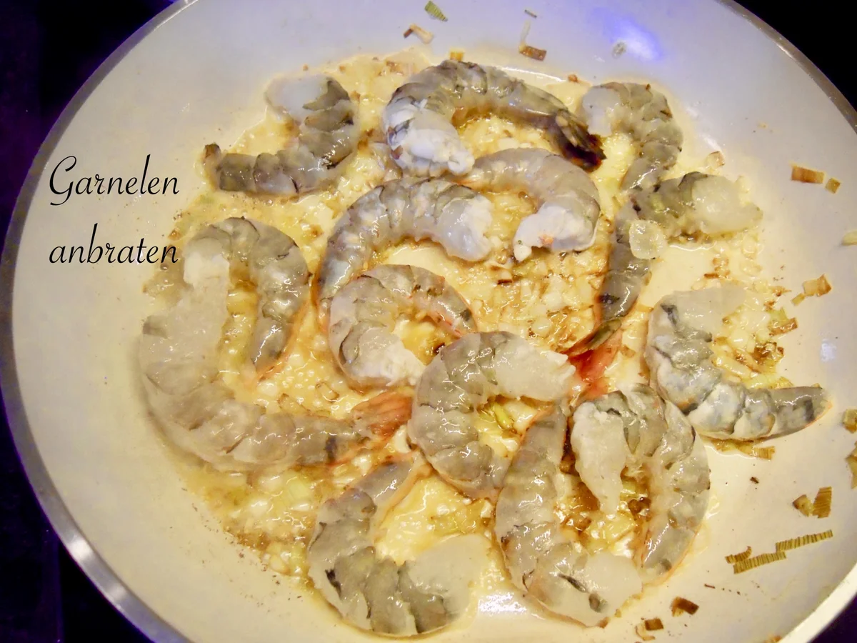 Rezept: Garnelen mit Zitronenpasta und Kapernsauce Bild Nr. 2085 Garnelen mit Zitronenpasta und Kapernsauce - Rezept - Bild Nr. 2085