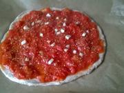 Knoblauch-Tomaten-Pizza (vegan) - Rezept - Bild Nr. 2