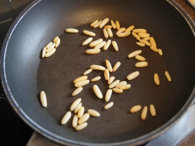 Gemüsewok mit Pinienkernen - Rezept - Bild Nr. 2086