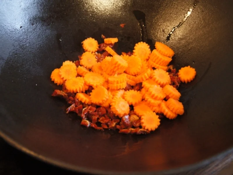 Gemüsewok mit Pinienkernen - Rezept - Bild Nr. 2088