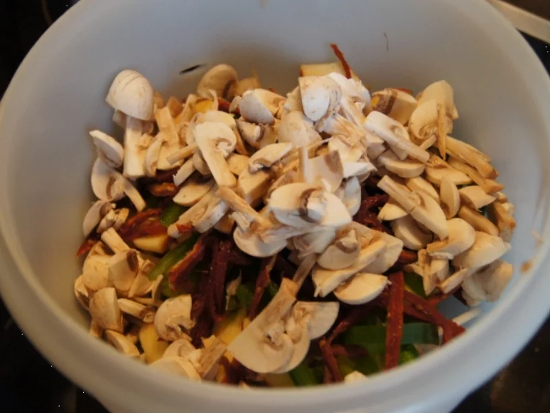 Bunter Salat mit Asia-Dressing - Rezept - Bild Nr. 2086