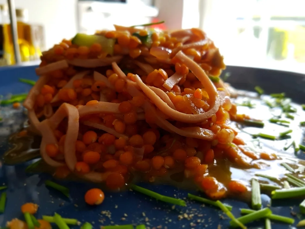 Rezept: Lauwarmer roter Linsensalat Bild Nr. 2090 Lauwarmer roter Linsensalat - Rezept - Bild Nr. 2090