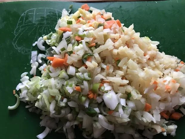 Rezept: Wan Tan Teig und Füllung Bild Nr. 2088 Wan Tan Teig und Füllung - Rezept - Bild Nr. 2088