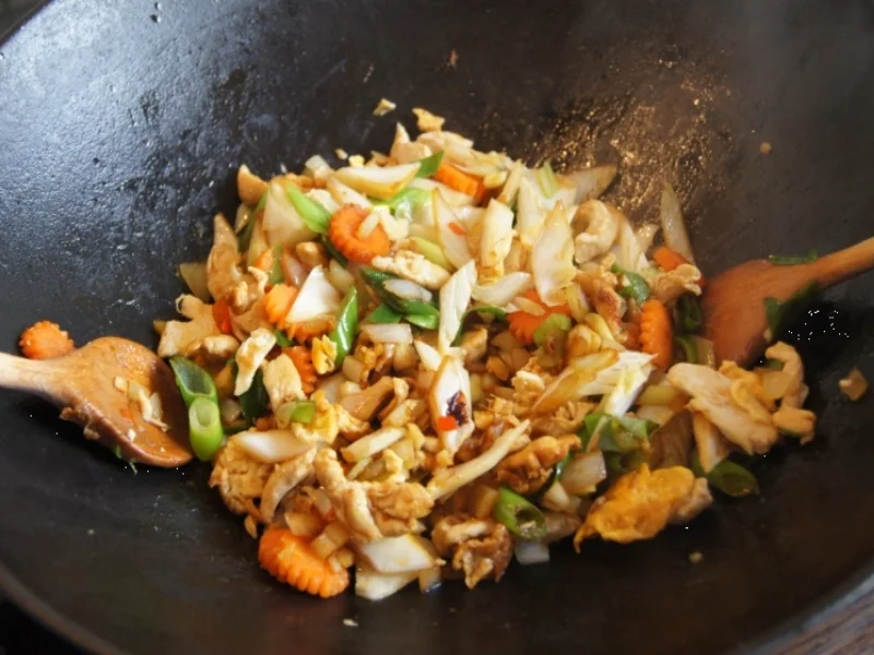 Rezept: Bami Goreng mit Hähnchenbrustfilet Bild Nr. 2103 Bami Goreng mit Hähnchenbrustfilet - Rezept - Bild Nr. 2103