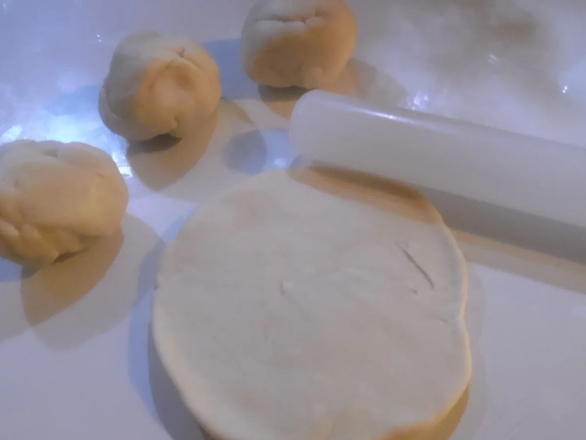 Rezept: Pfannen-Fladenbrot Bild Nr. 4 Pfannen-Fladenbrot - Rezept - Bild Nr. 4