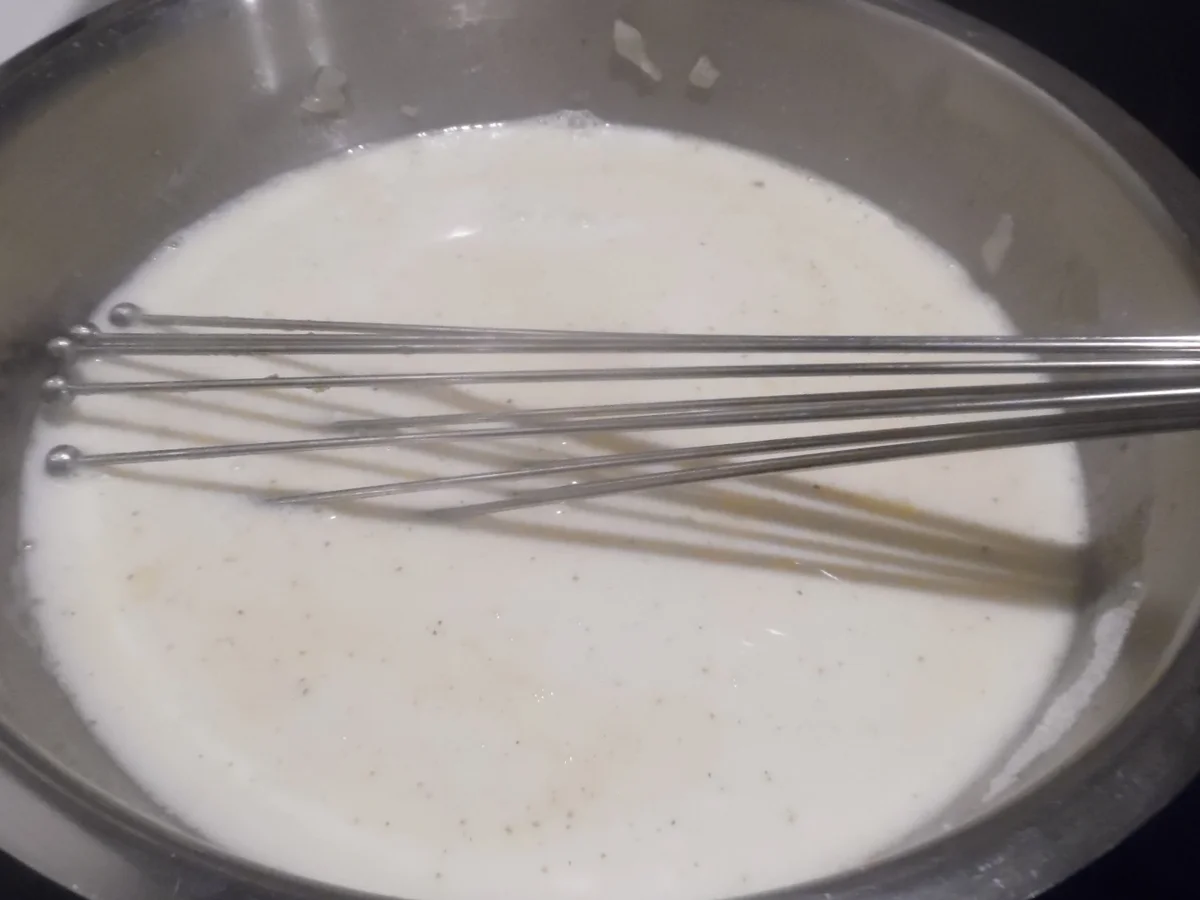 Rezept: Ofen-Dorade mit Knoblauch-Kartoffeln und Rahm-Schwarzwurzeln Bild Nr. 5 Ofen-Dorade mit Knoblauch-Kartoffeln und Rahm-Schwarzwurzeln - Rezept - Bild Nr. 5