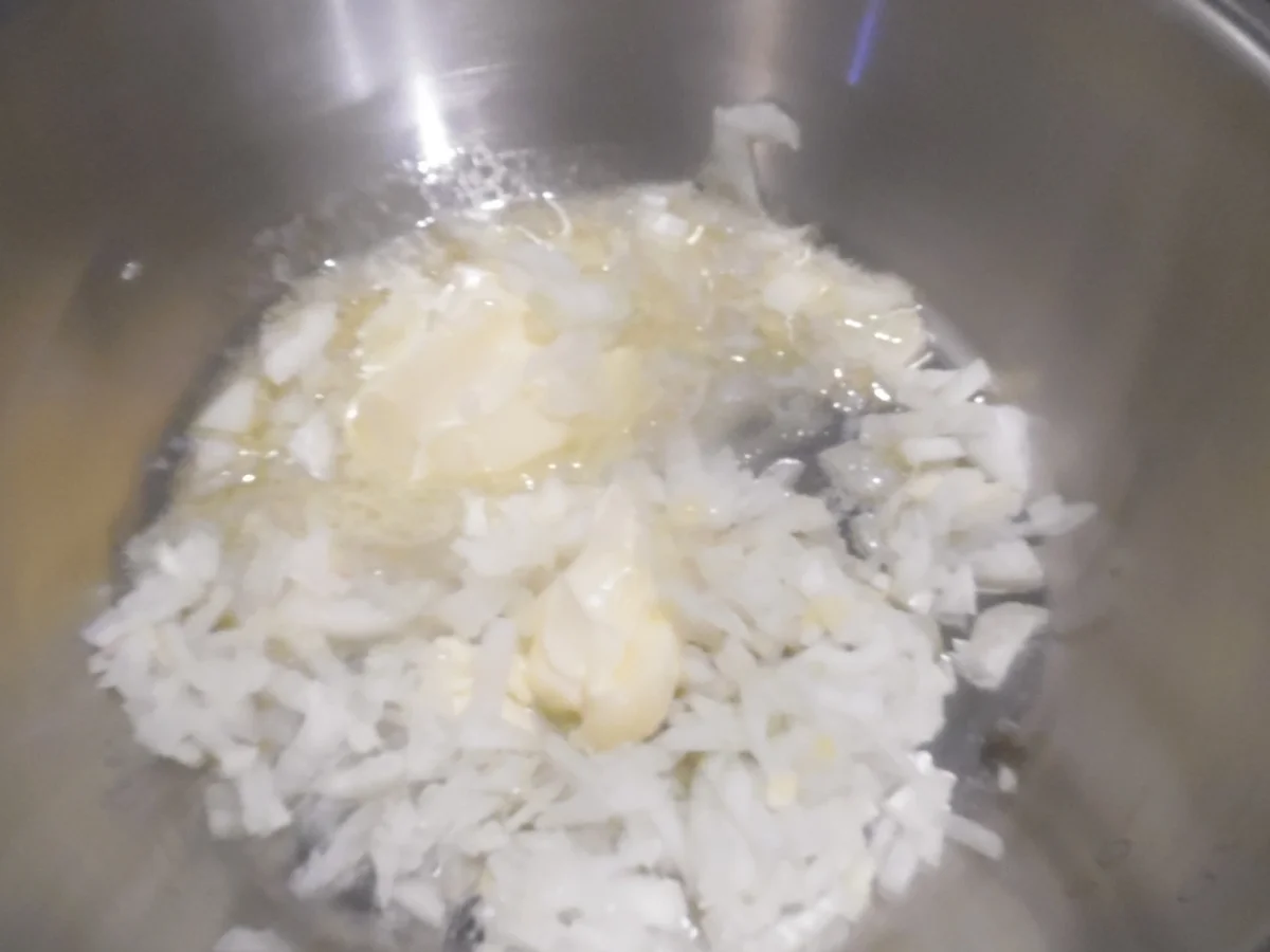 Rezept: Ofen-Dorade mit Knoblauch-Kartoffeln und Rahm-Schwarzwurzeln Bild Nr. 6 Ofen-Dorade mit Knoblauch-Kartoffeln und Rahm-Schwarzwurzeln - Rezept - Bild Nr. 6