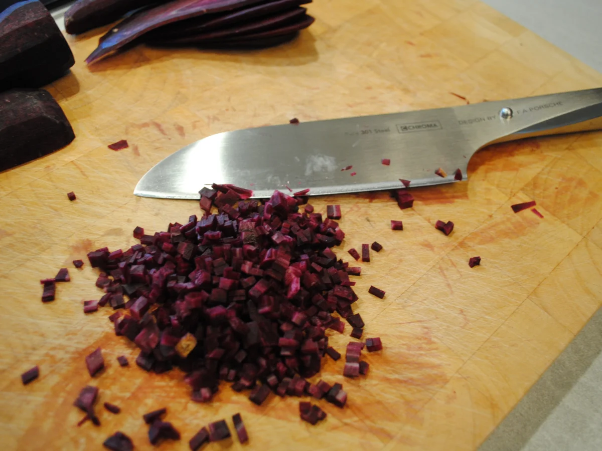 Perlhuhnroulade und lila Risotto - Rezept - Bild Nr. 2116