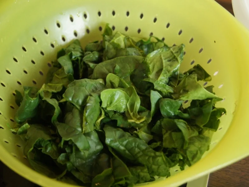 Gebackene Paprikaschote mit Gemüse und Ei - Rezept - Bild Nr. 2157