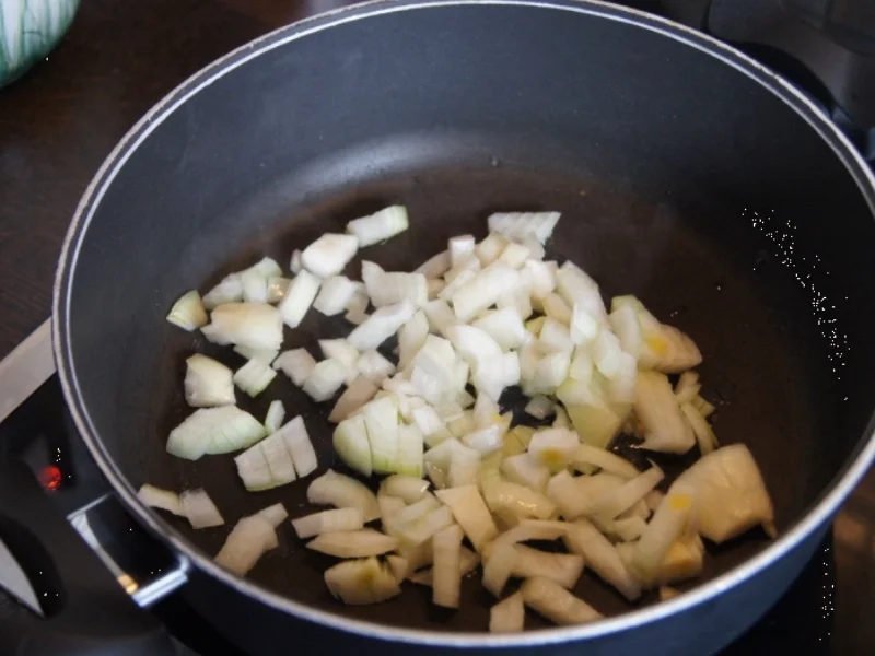 Gebackene Paprikaschote mit Gemüse und Ei - Rezept - Bild Nr. 2164