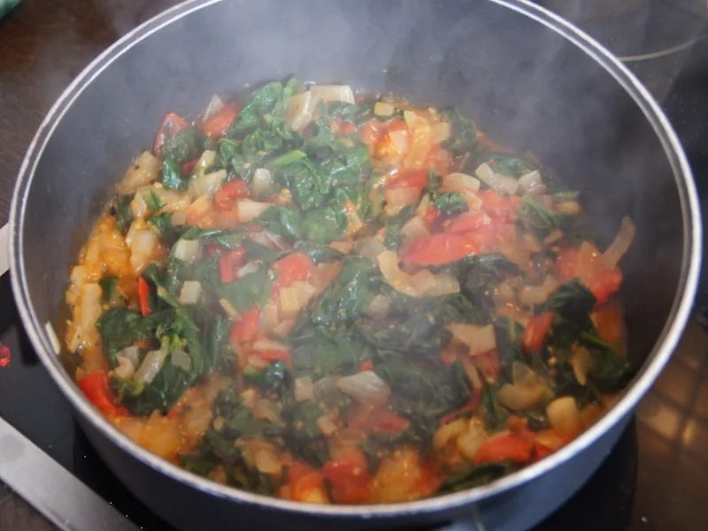 Gebackene Paprikaschote mit Gemüse und Ei - Rezept - Bild Nr. 2169