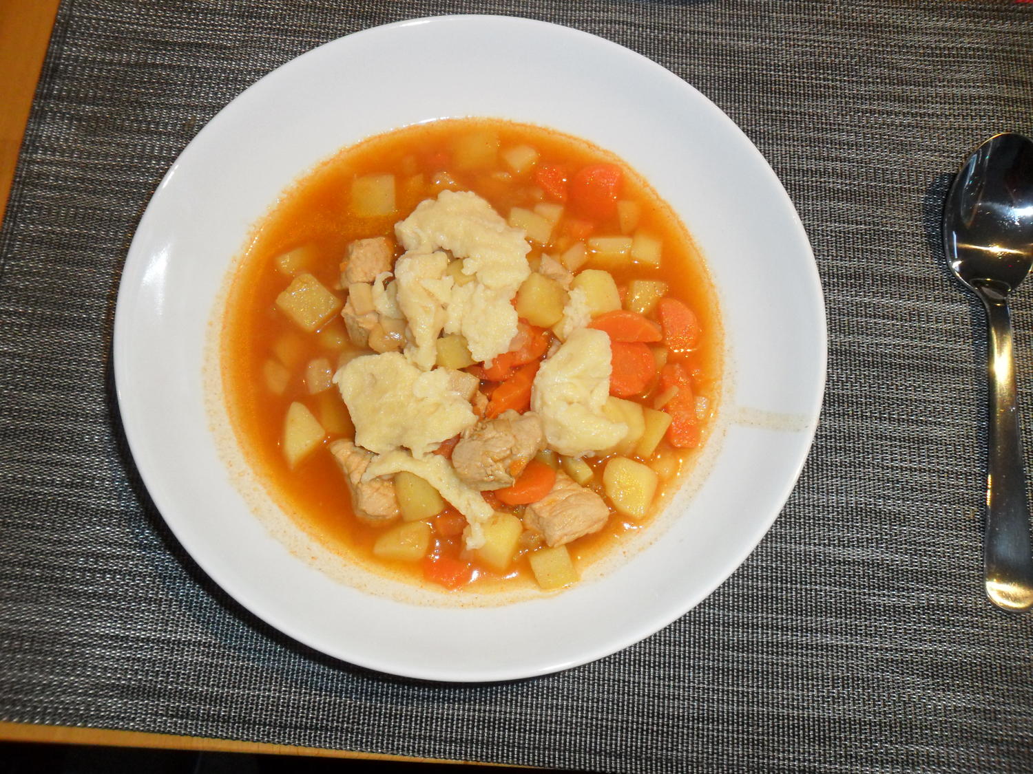 Kesselgulasch Ungarische Gulaschsuppe Rezept Kochbar De