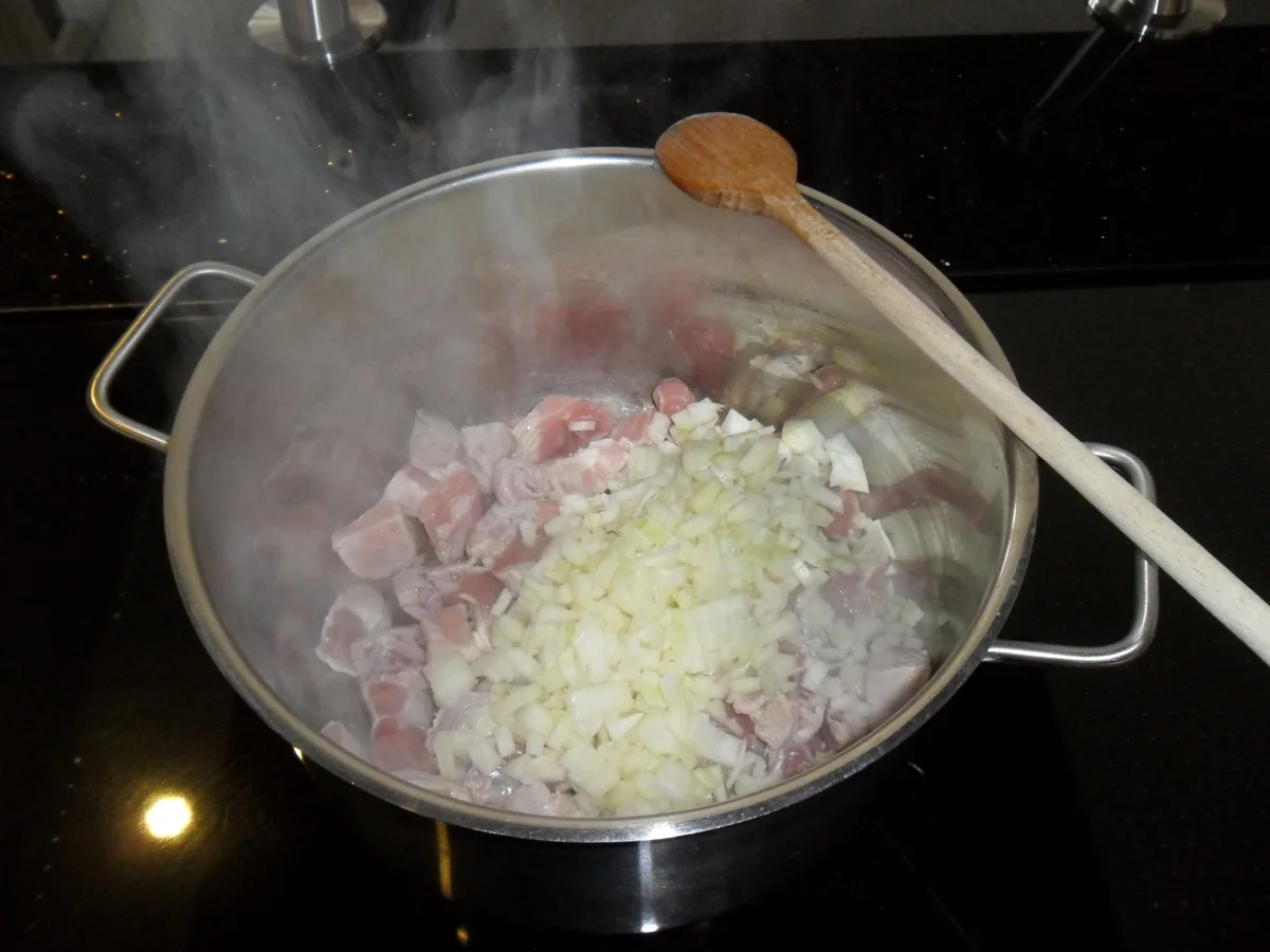Kesselgulasch (Ungarische Gulaschsuppe) - Rezept - Bild Nr. 2179