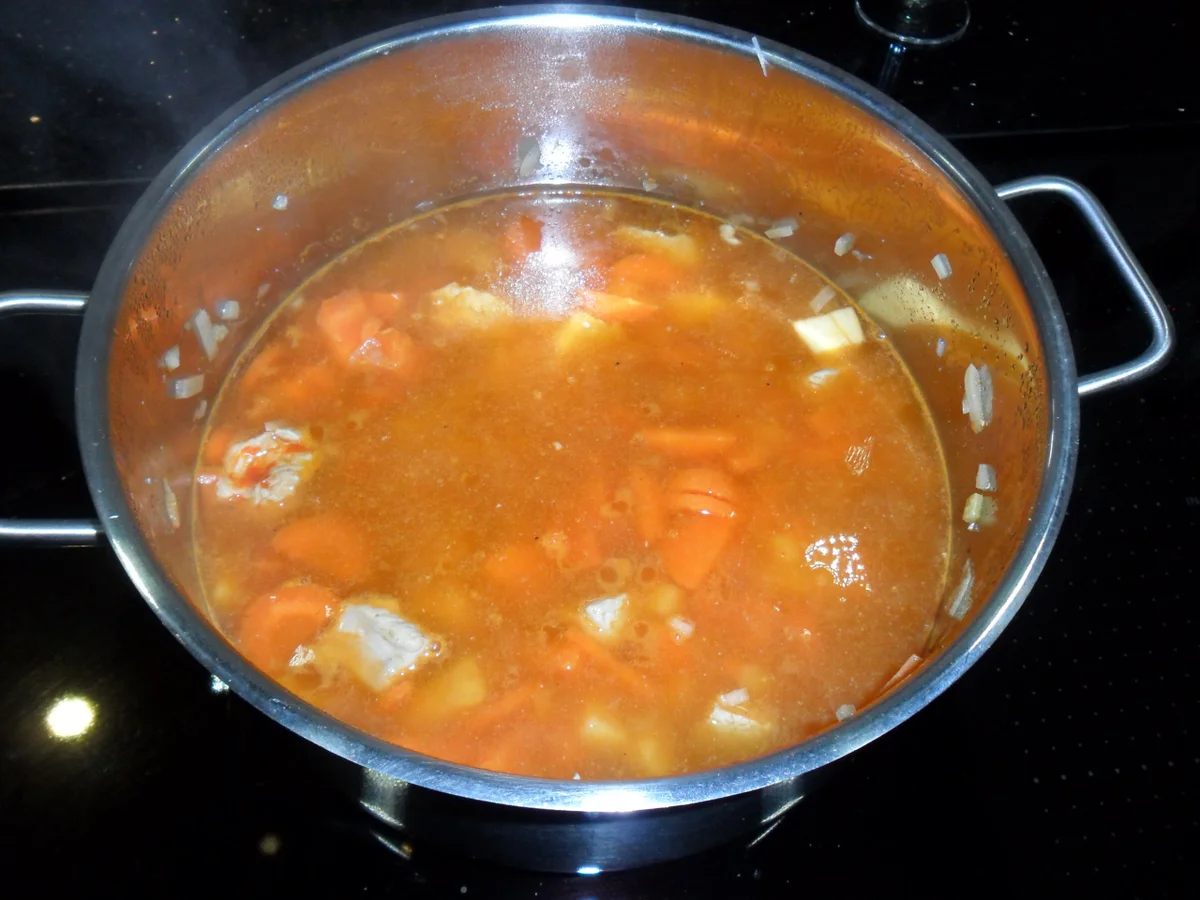 Kesselgulasch (Ungarische Gulaschsuppe) - Rezept - Bild Nr. 2181