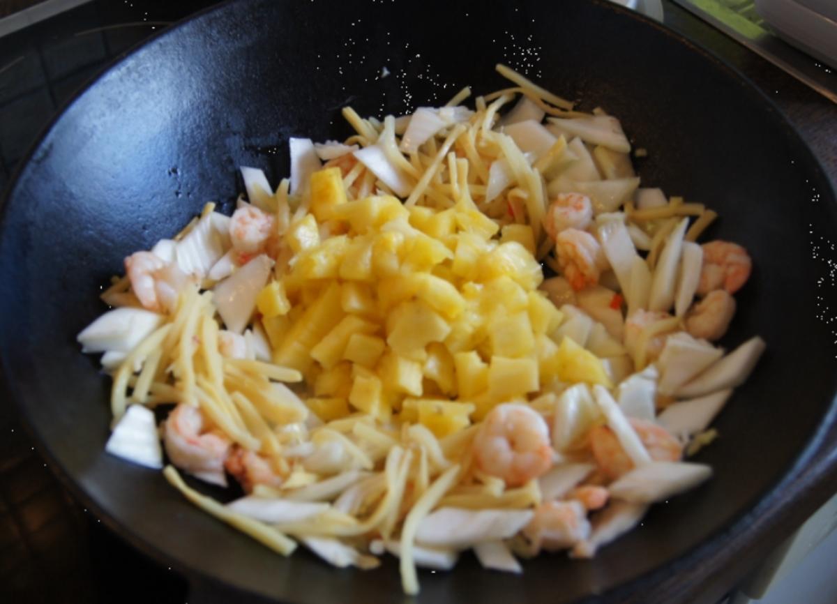 Garnelen-Gemüse-Wok süß-sauer mit Curry Basmati Reis - Rezept - Bild Nr. 2174