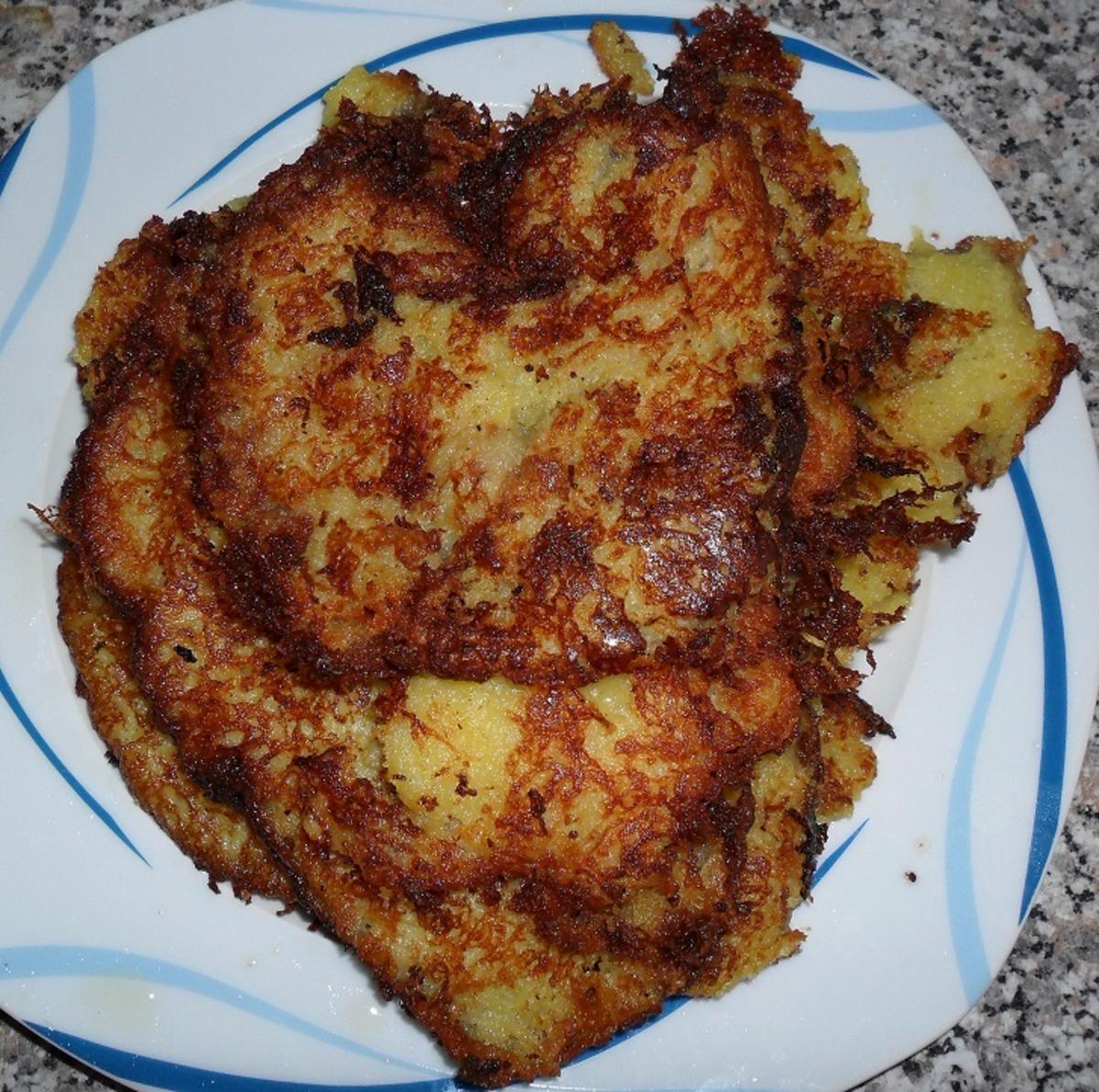 Kartoffelpuffer mit Kartoffel geschält frisch und Zwiebel - Rezept mit ...