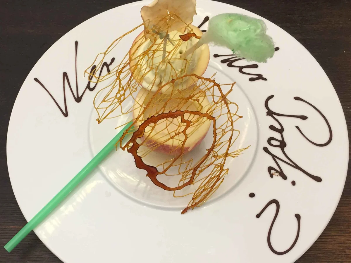 Rezept: „Apfel im Glück“ – eine süße Verführung trifft auf Freunde Bild Nr. 2166 „Apfel im Glück“ – eine süße Verführung trifft auf Freunde - Rezept - Bild Nr. 2166