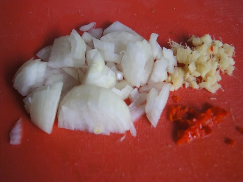 Rezept: Curry-Blumenkohl-Pellkartoffel-Wok Bild Nr. 2167 Curry-Blumenkohl-Pellkartoffel-Wok - Rezept - Bild Nr. 2167