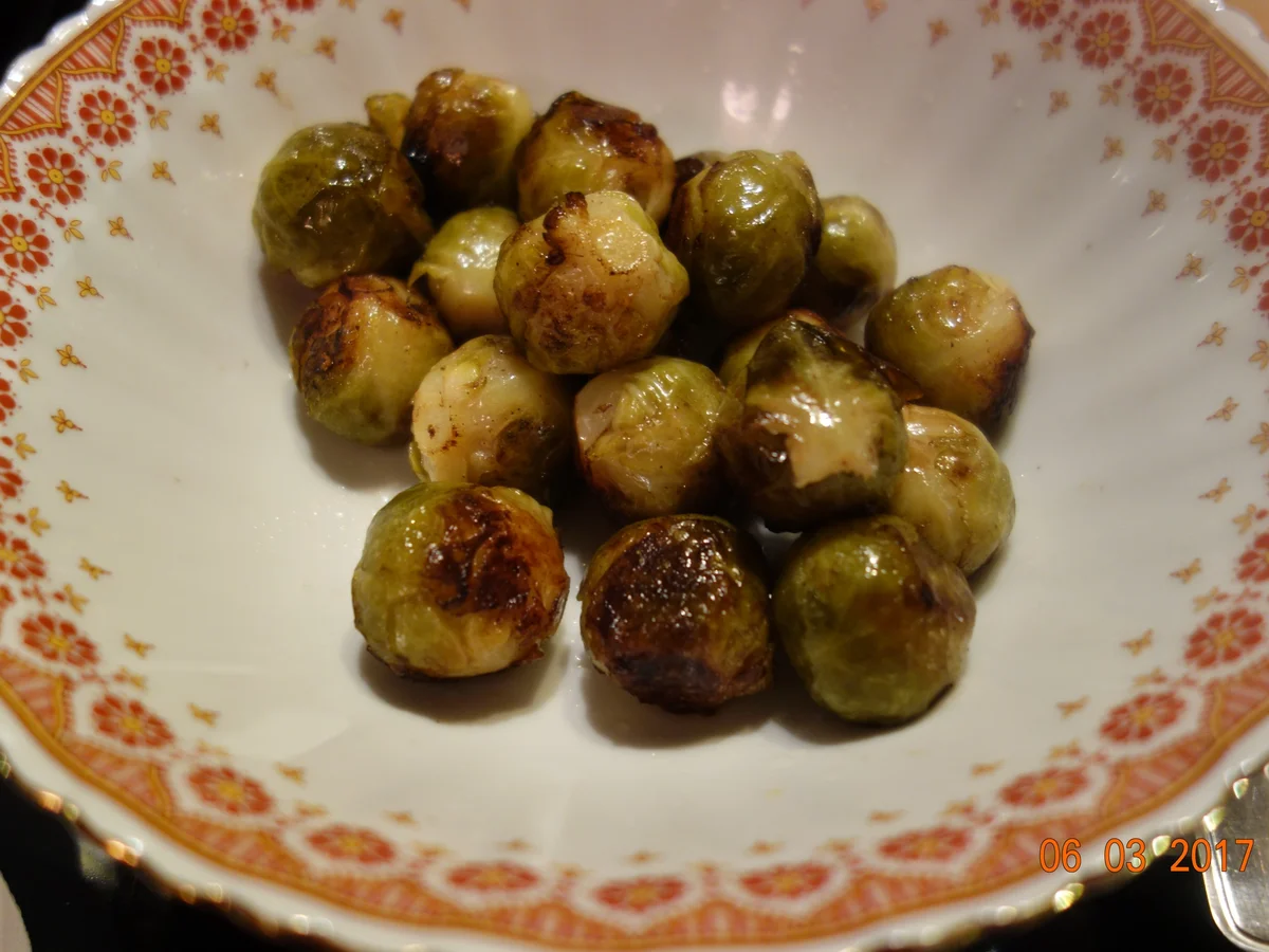 Putenrollbraten mit Kohlsprossen; - Rezept - Bild Nr. 2178