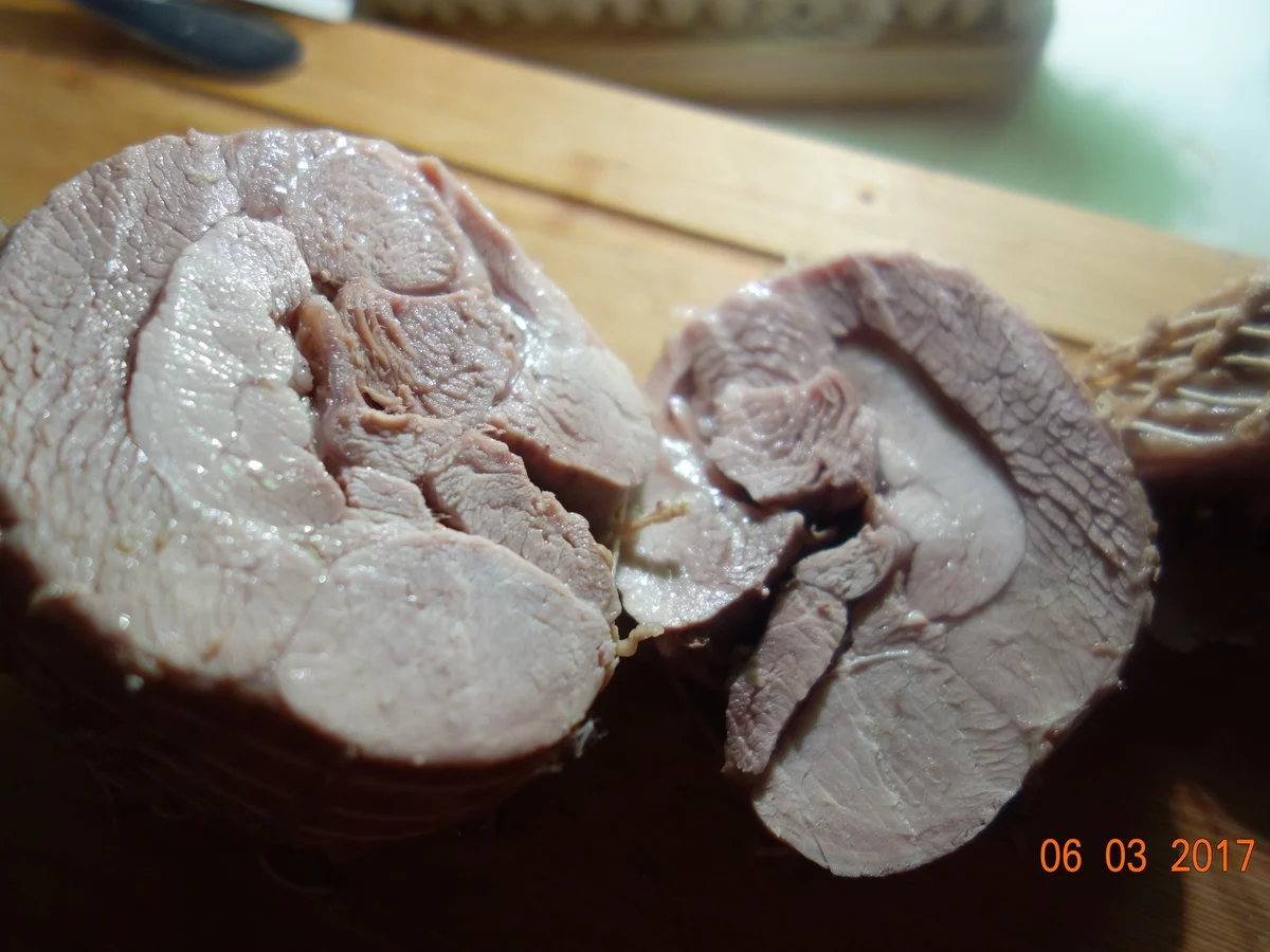 Putenrollbraten mit Kohlsprossen; - Rezept - Bild Nr. 2179