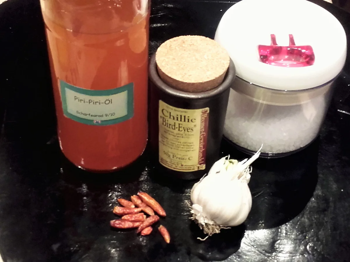 Piri-Piri-Chili-Öl nach Ana´s Art - Rezept - Bild Nr. 2168