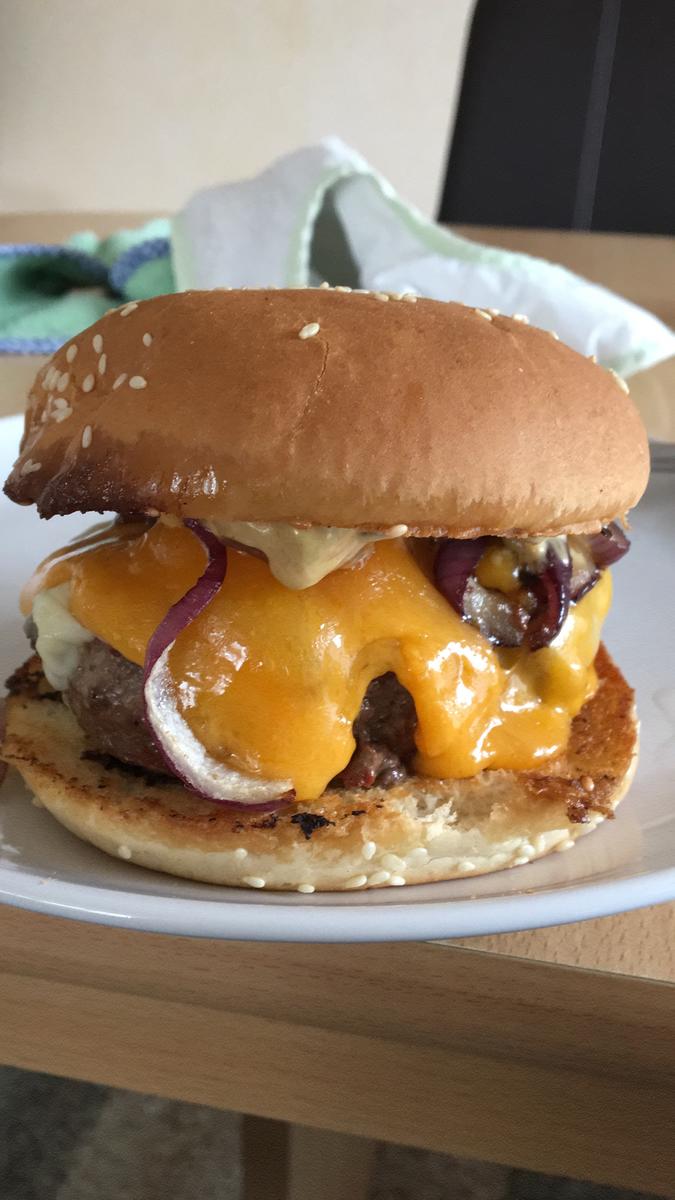 Cheeseburger Homemade - Rezept - Bild Nr. 2169