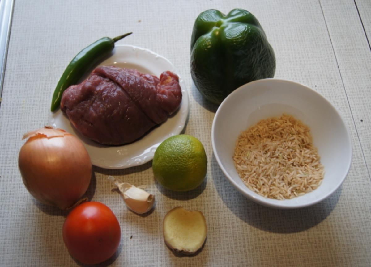 Rinderfilet-Wok mit grüner Paprika und Naturreis - Rezept - Bild Nr. 2167