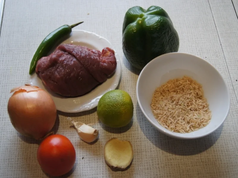 Rezept: Rinderfilet-Wok mit grüner Paprika und Naturreis Bild Nr. 2167 Rinderfilet-Wok mit grüner Paprika und Naturreis - Rezept - Bild Nr. 2167