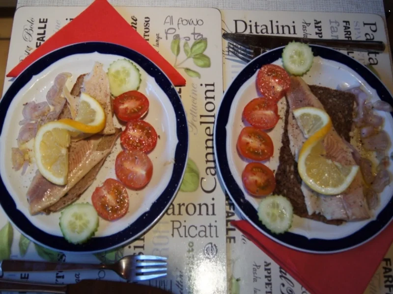 Rezept: Forellen-Filet-Brot Bild Nr. 4 Forellen-Filet-Brot - Rezept - Bild Nr. 4