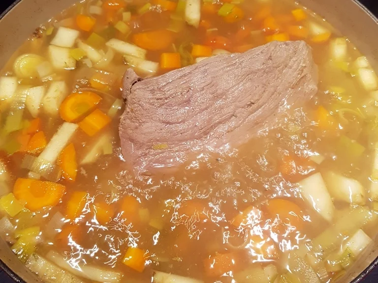 Rinderbraten "zartrosa"  und rückwärts gegart à la Biggi - Rezept - Bild Nr. 2185
