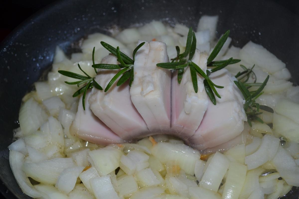 Frikadelle mit herzhaftem Kartoffelstampf à la Biggi - Rezept - Bild Nr. 2185