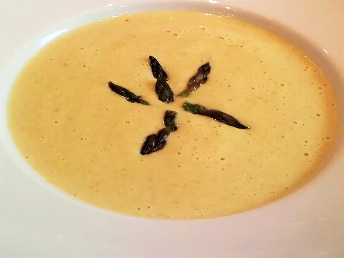 Rezept: Grüne Spargelcremesuppe - "Schaumsüppchen" Bild Nr. 2192 Grüne Spargelcremesuppe - "Schaumsüppchen" - Rezept - Bild Nr. 2192